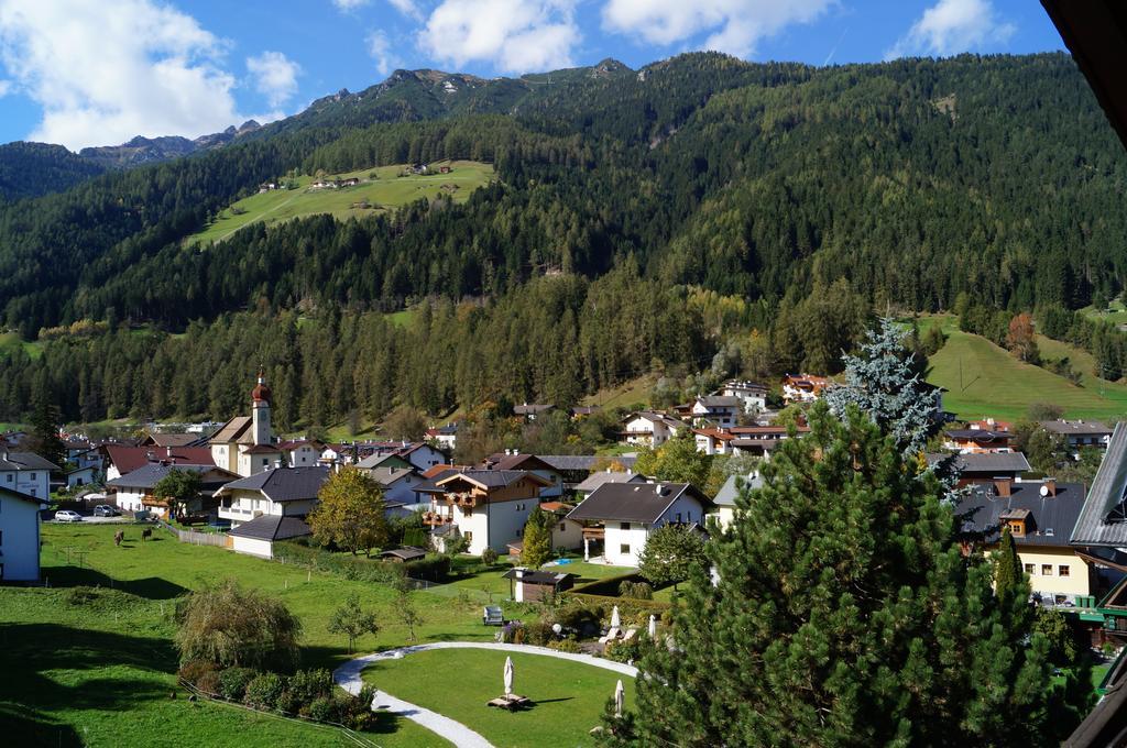 Ferienhaus Bergblick Fulpmes Room photo