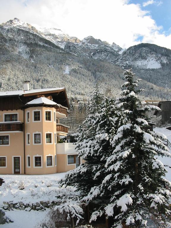Ferienhaus Bergblick Fulpmes Exterior photo